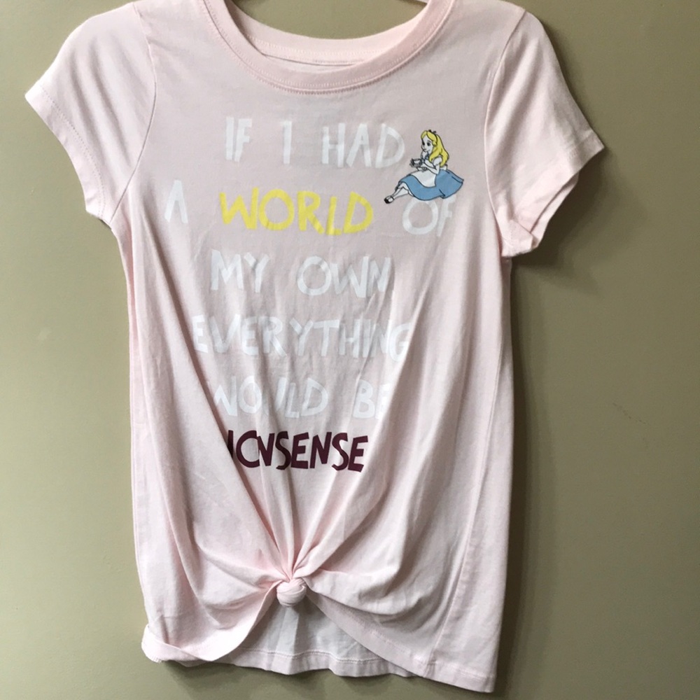 NWOT! Alice and Wonderland knotted shirt